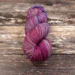 Fyberspates Vivacious 4ply Yarn(Fyberspates Vivacious 4ply Yarn) -Woolery Shop 130780 source 1648572138