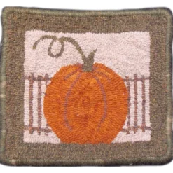 Pumpkin With Fence Rug Hooking Kit