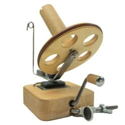 Louet Yarn Ball Winder(Louet Yarn Ball Winder)