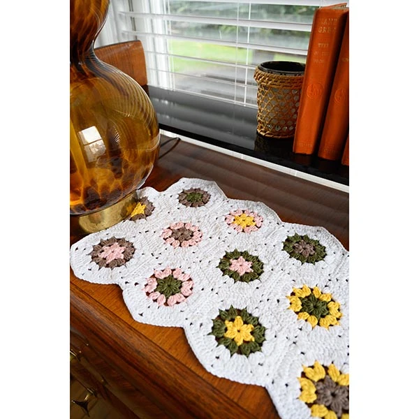 Lion Brand Coboo Yarn(Lion Brand Coboo Yarn) 4 Lion Brand Coboo Yarn(Lion Brand Coboo Yarn) - Image 4